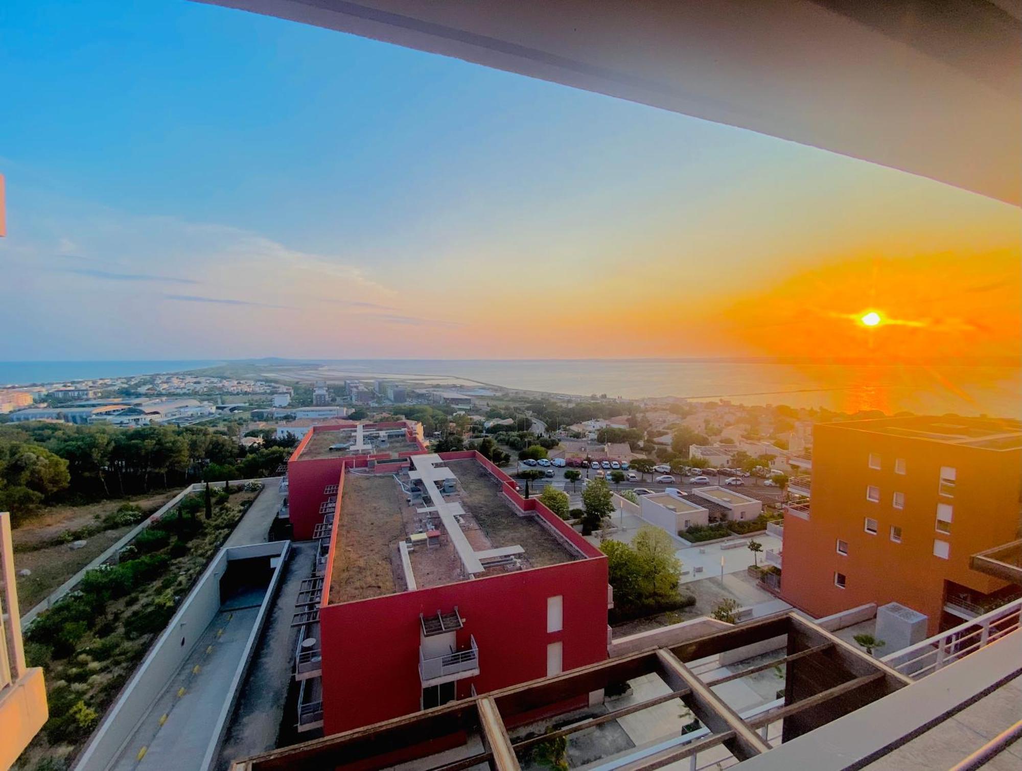 Luxueux T3 Piscine Et Vue Somptueuse Lejlighed Sète Eksteriør billede